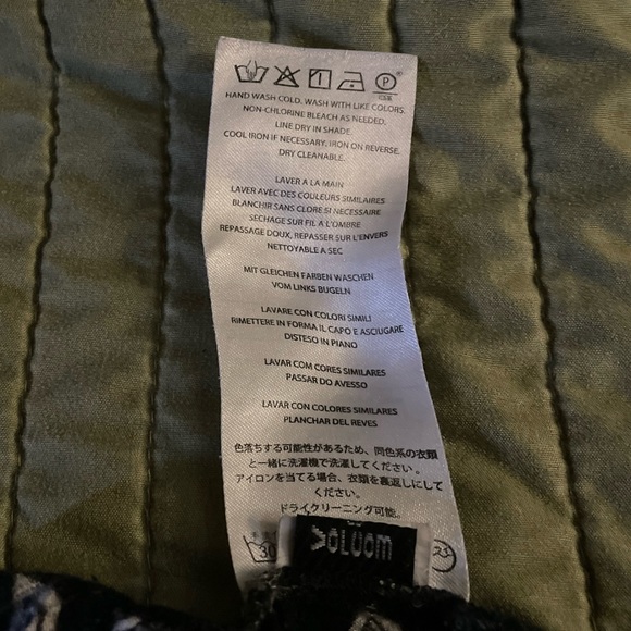 Volcom Micro Shorts - Picture 7 of 11